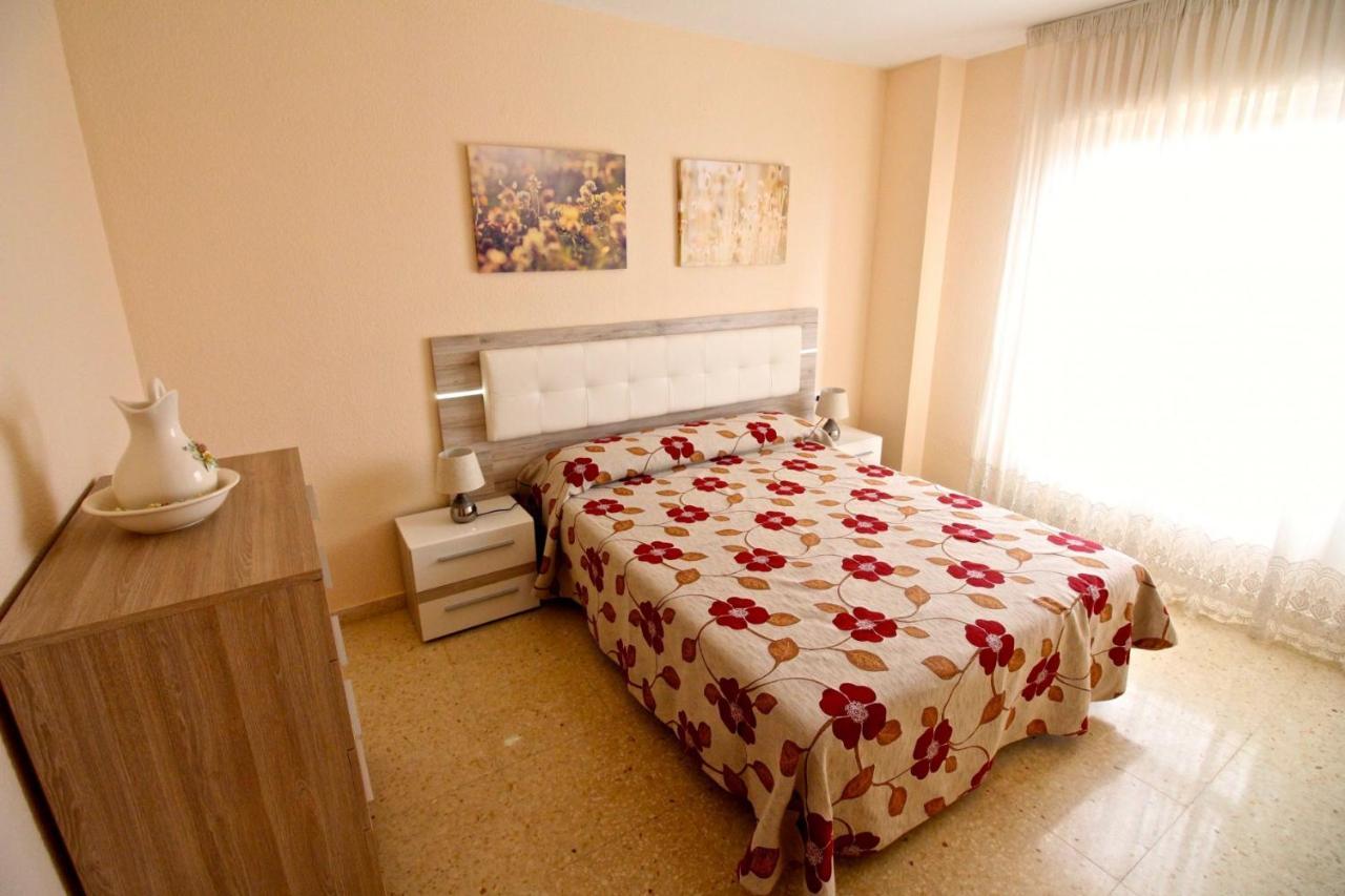Apartamento Las Torres إل كامبيلو المظهر الخارجي الصورة